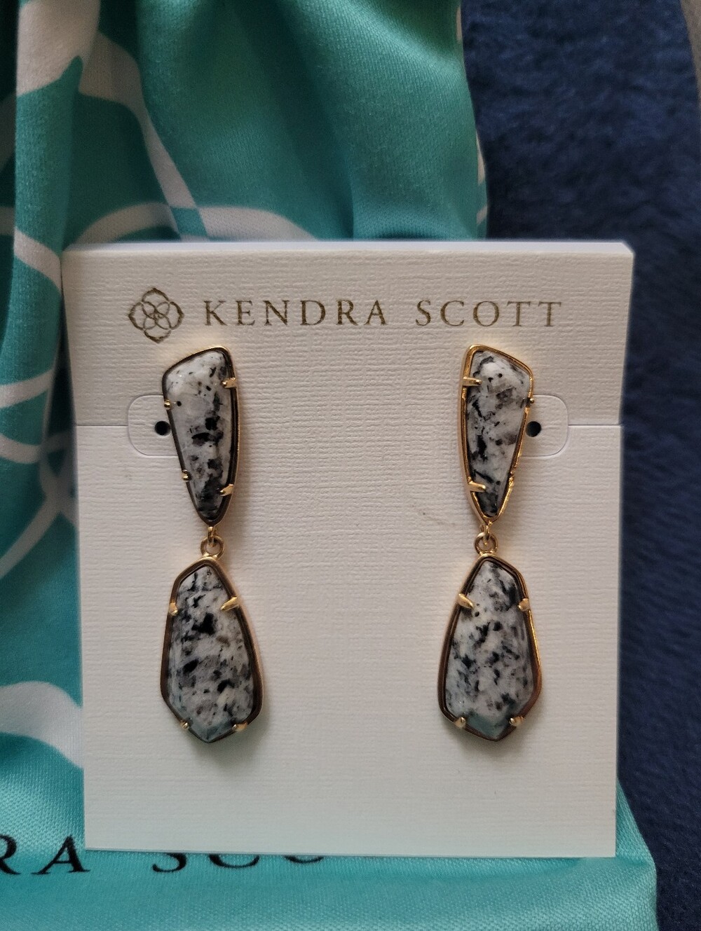 Kendra Scott White & Black Speckled Drop Earrings
